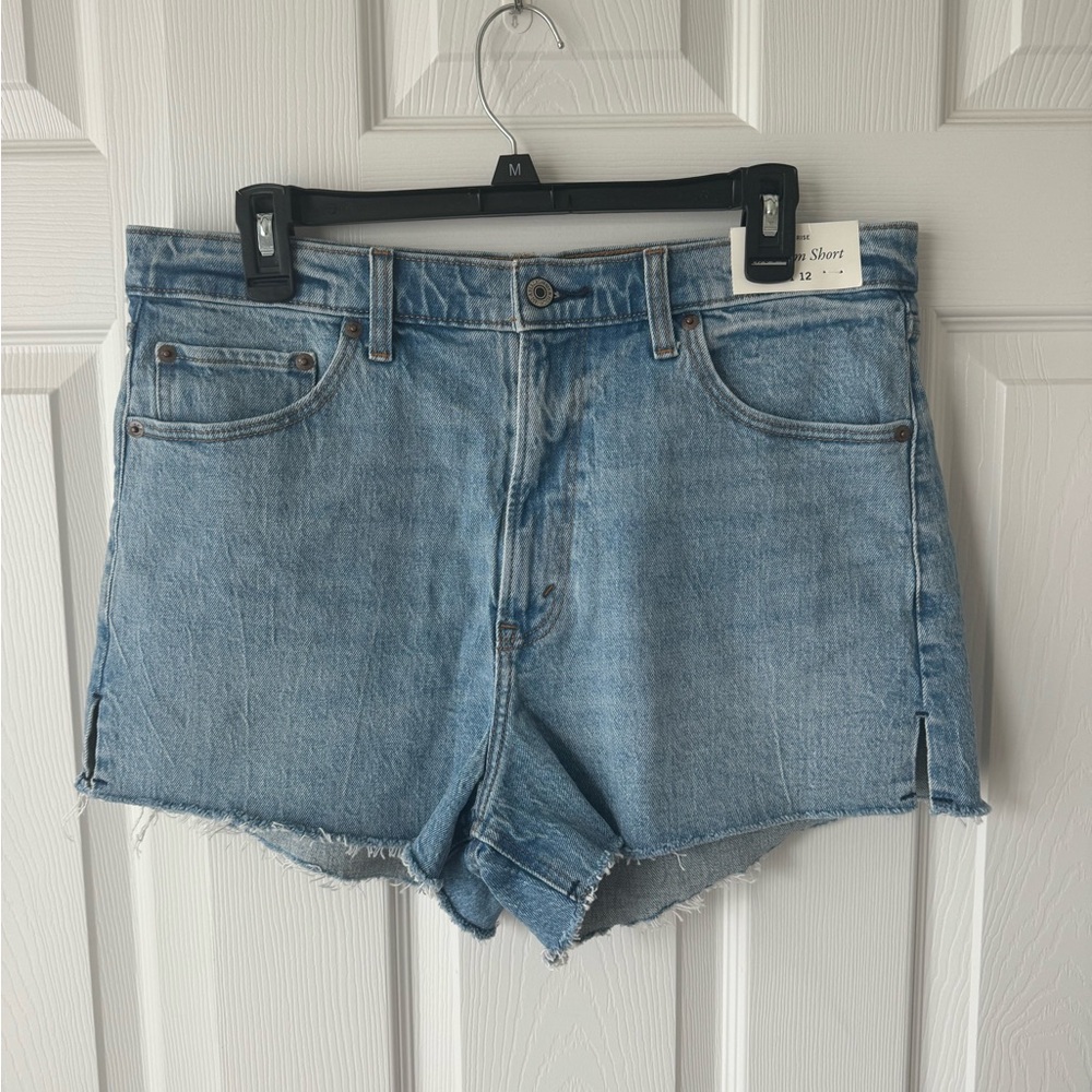 Abercrombie & Fitch High Rise Mom Shorts